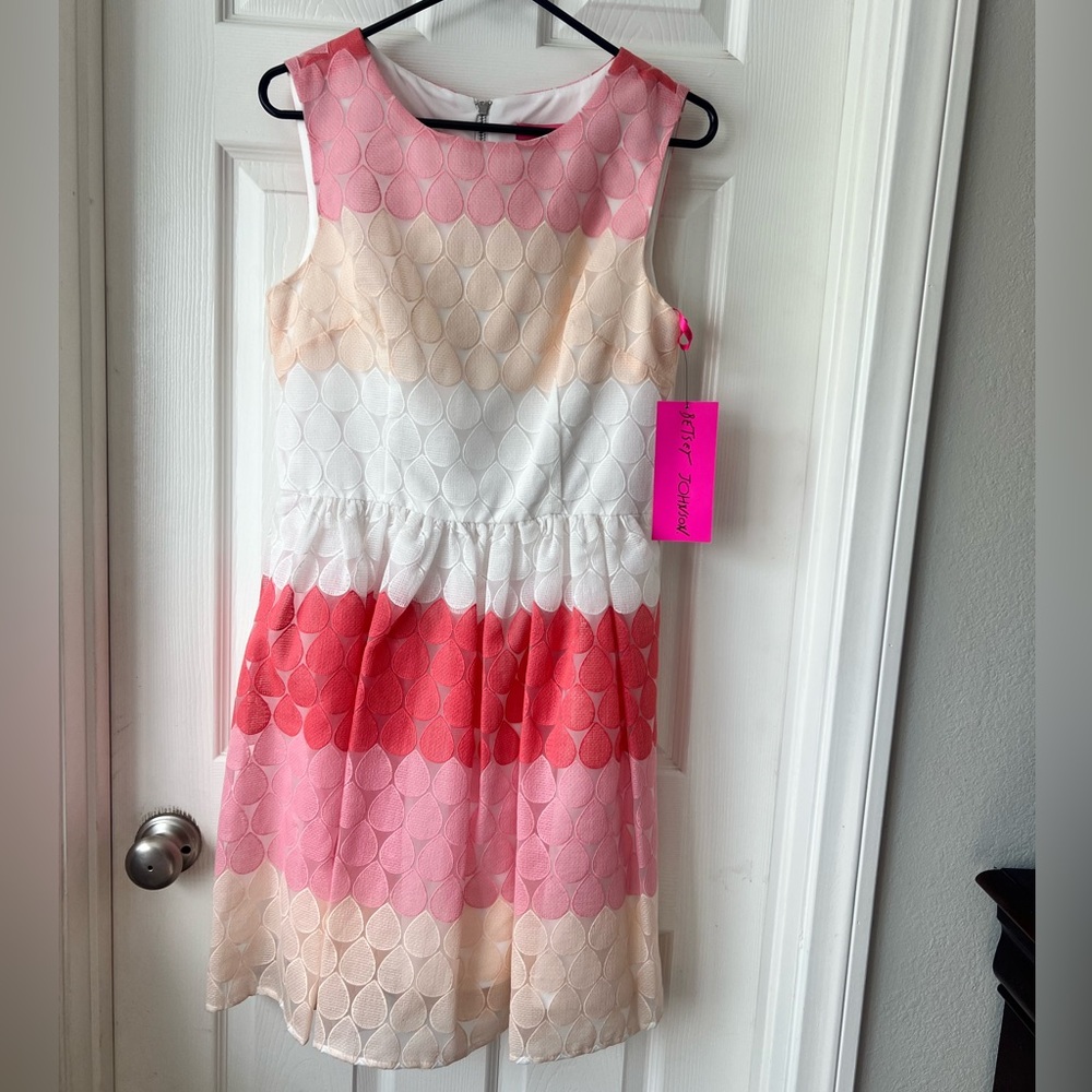 Betsy Johnson dress NWT size 8